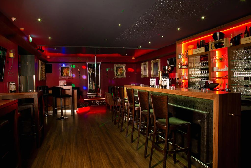 Bar komplett